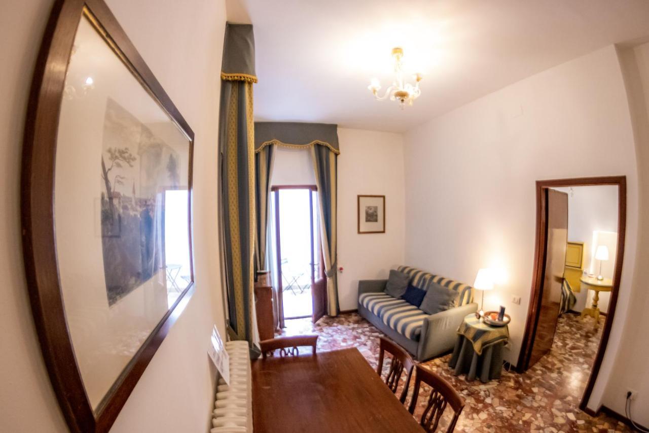 Zaffiro Apartment Venecia Exterior foto